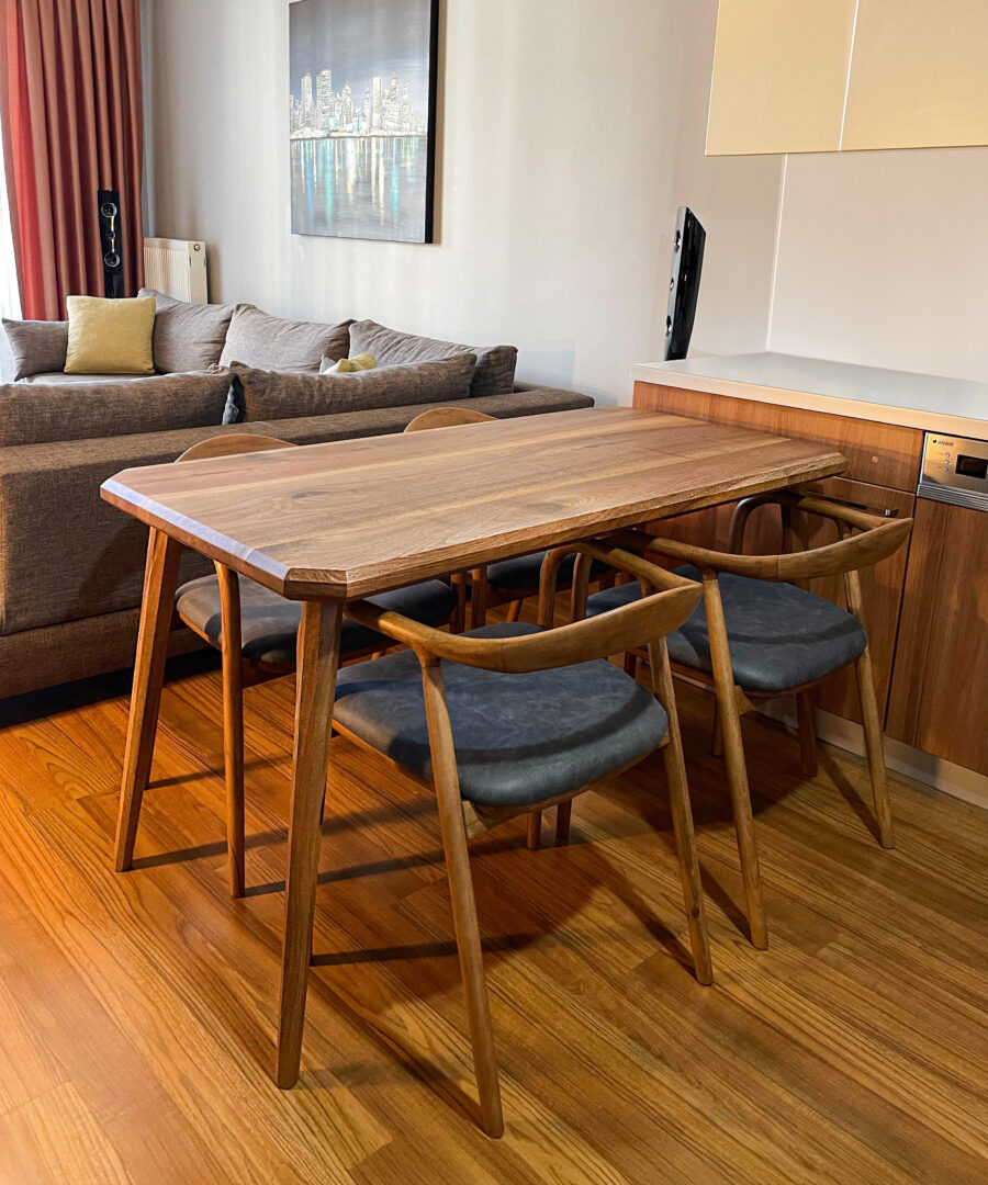 1618f2d2-6f0f-4746-bb51-c89523bb434d