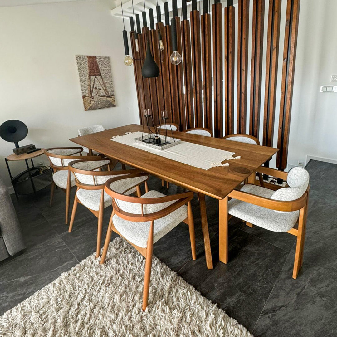 58fcc9a3-d6c6-4d92-b6c1-f5620a15492c