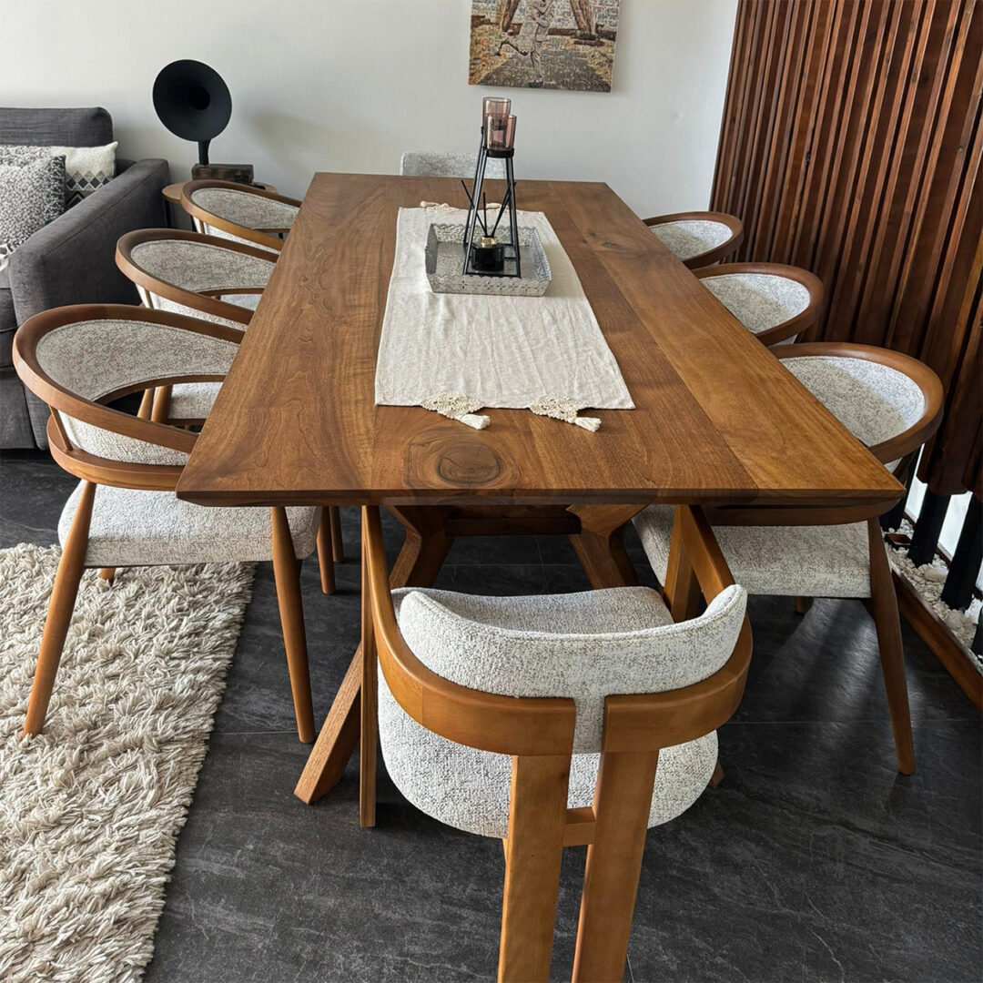 e943bda6-f8a0-4a9d-a138-864fec1ee0e4